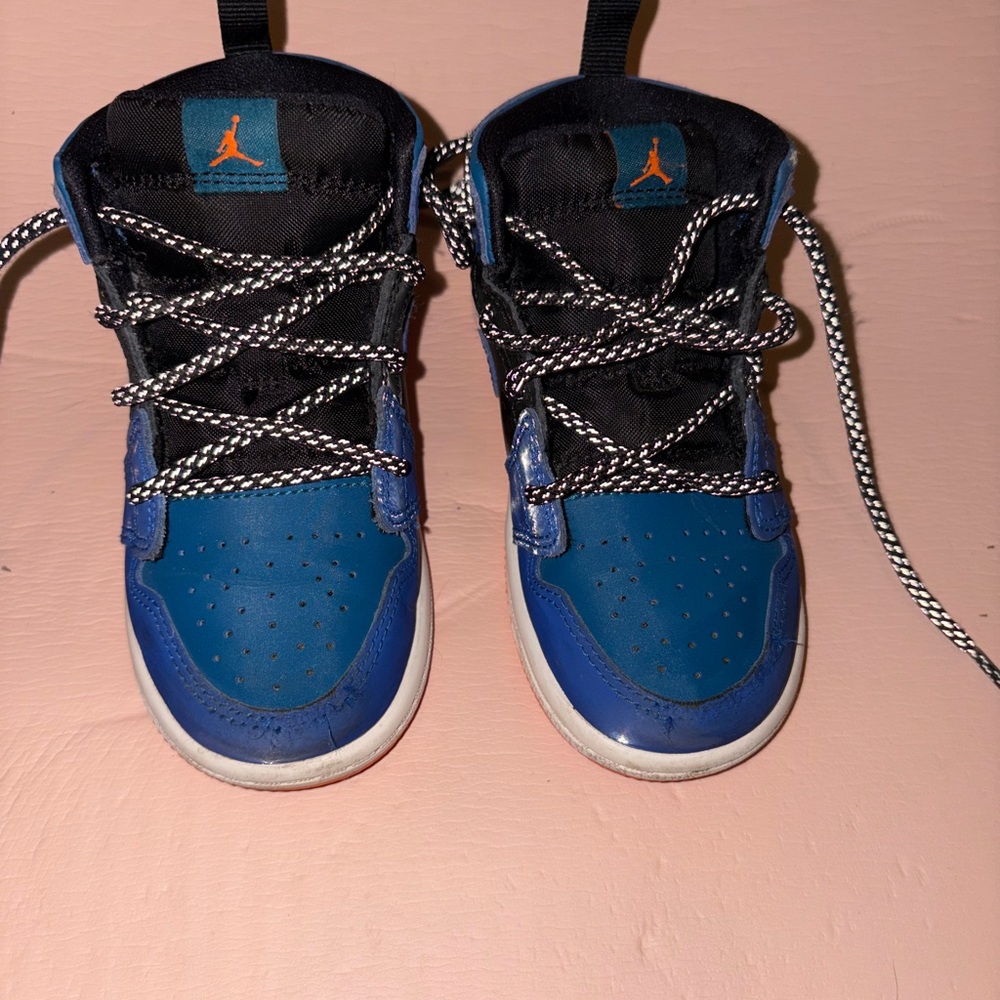 Jordan Kids Blue and Black Sneakers